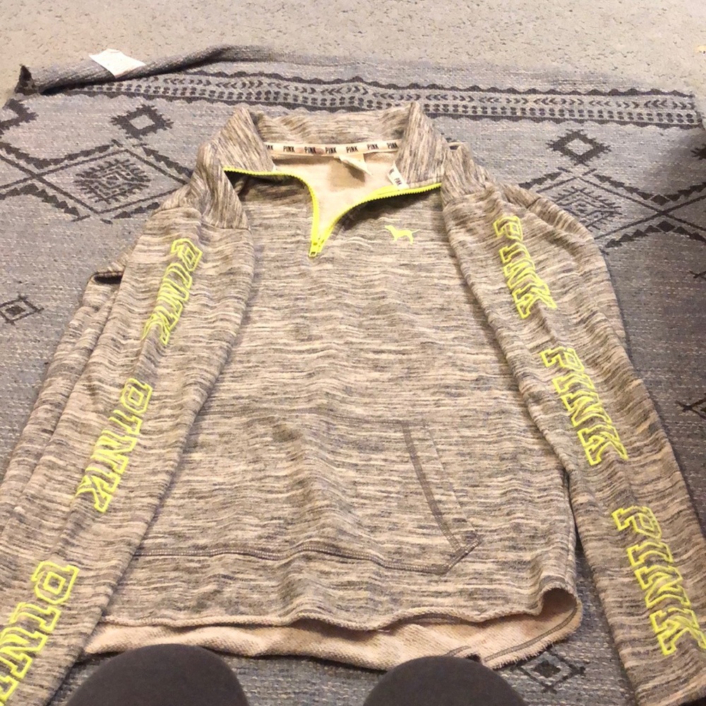 Victoria’s Secret PINK half zip pullover - Picture 4 of 5